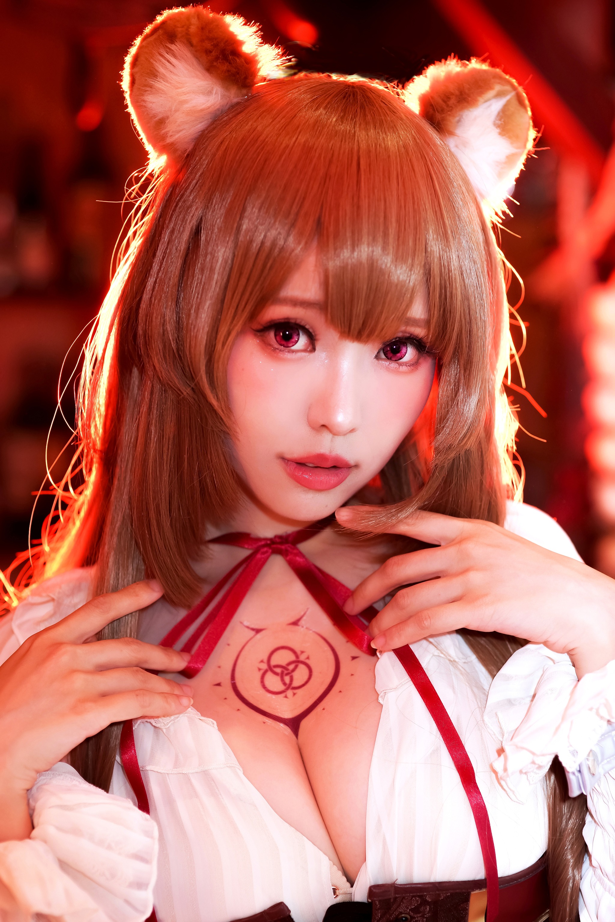 ElyEE子 - NO.047 小浣熊酒馆 [36P]-XikXak
